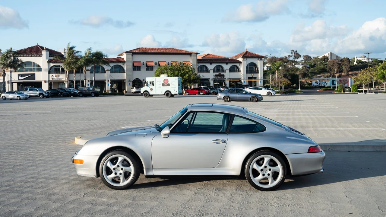 1997 Porsche 993 Carrera S - Image 15 of 31