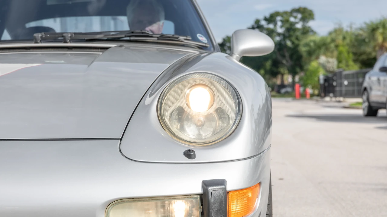 1997 Porsche 993 Carrera S - Image 13 of 31