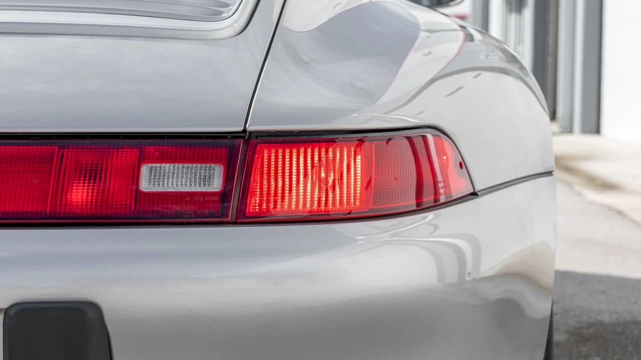 1997 Porsche 993 Carrera S - Image 19 of 31