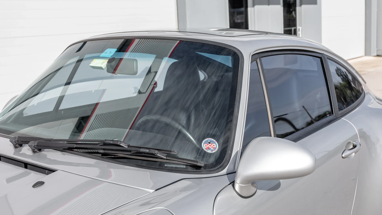 1997 Porsche 993 Carrera S - Image 26 of 31