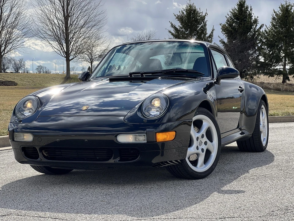 1997 Porsche 993 Carrera - Image 2 of 31