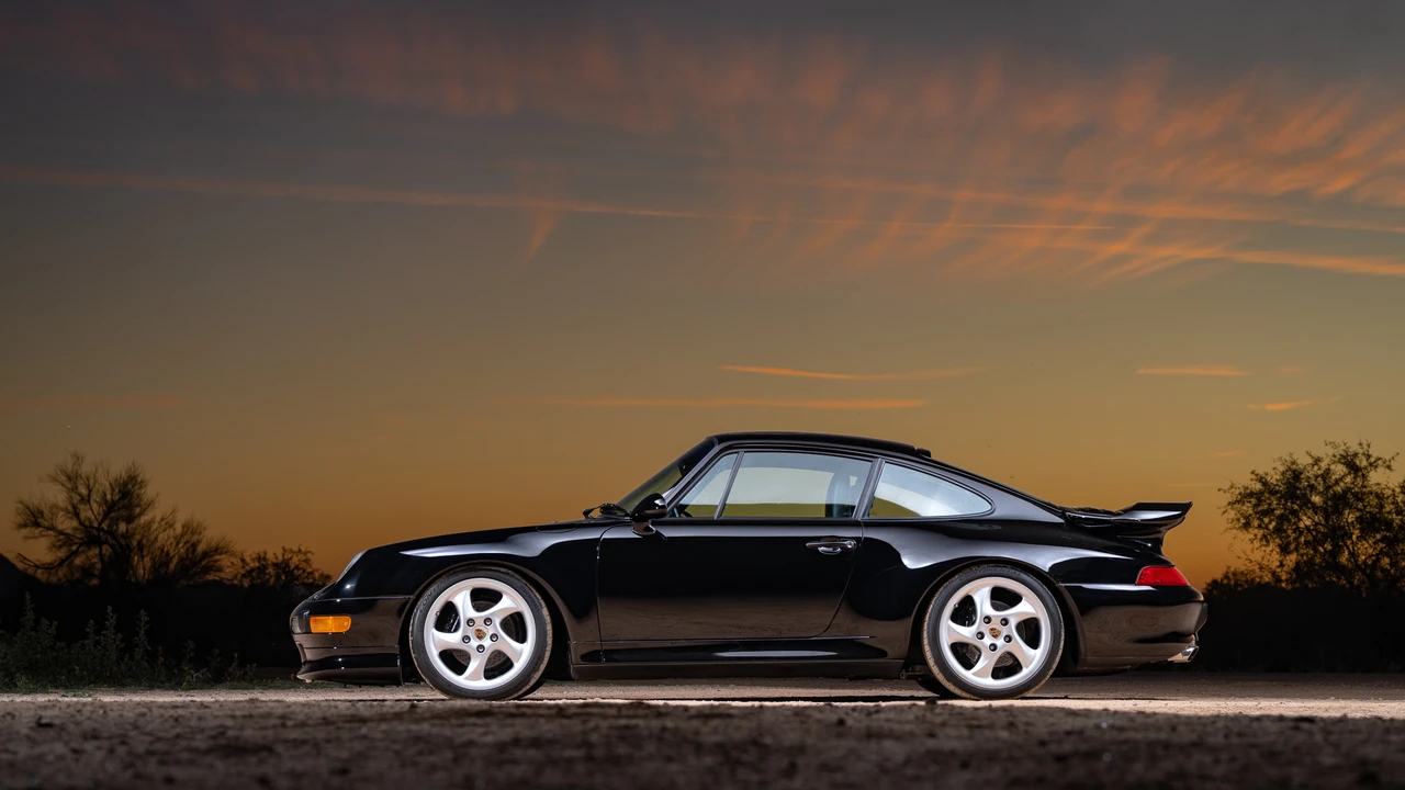 1997 Porsche 993 Carrera S - Image 13 of 31