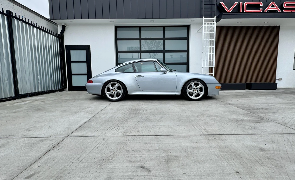 1997 Porsche 993 Carrera - Image 17 of 31