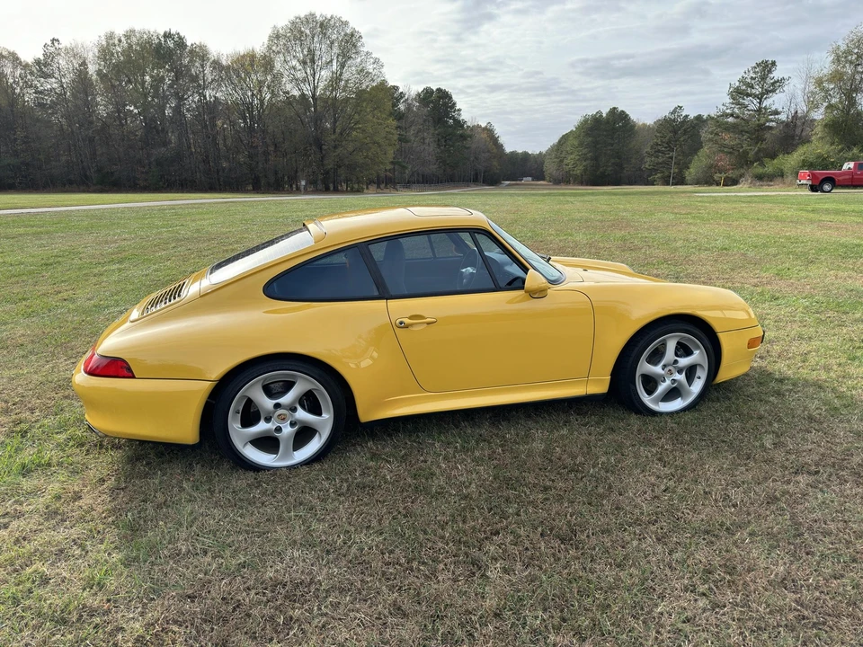 1997 Porsche 993 Carrera - Image 12 of 31