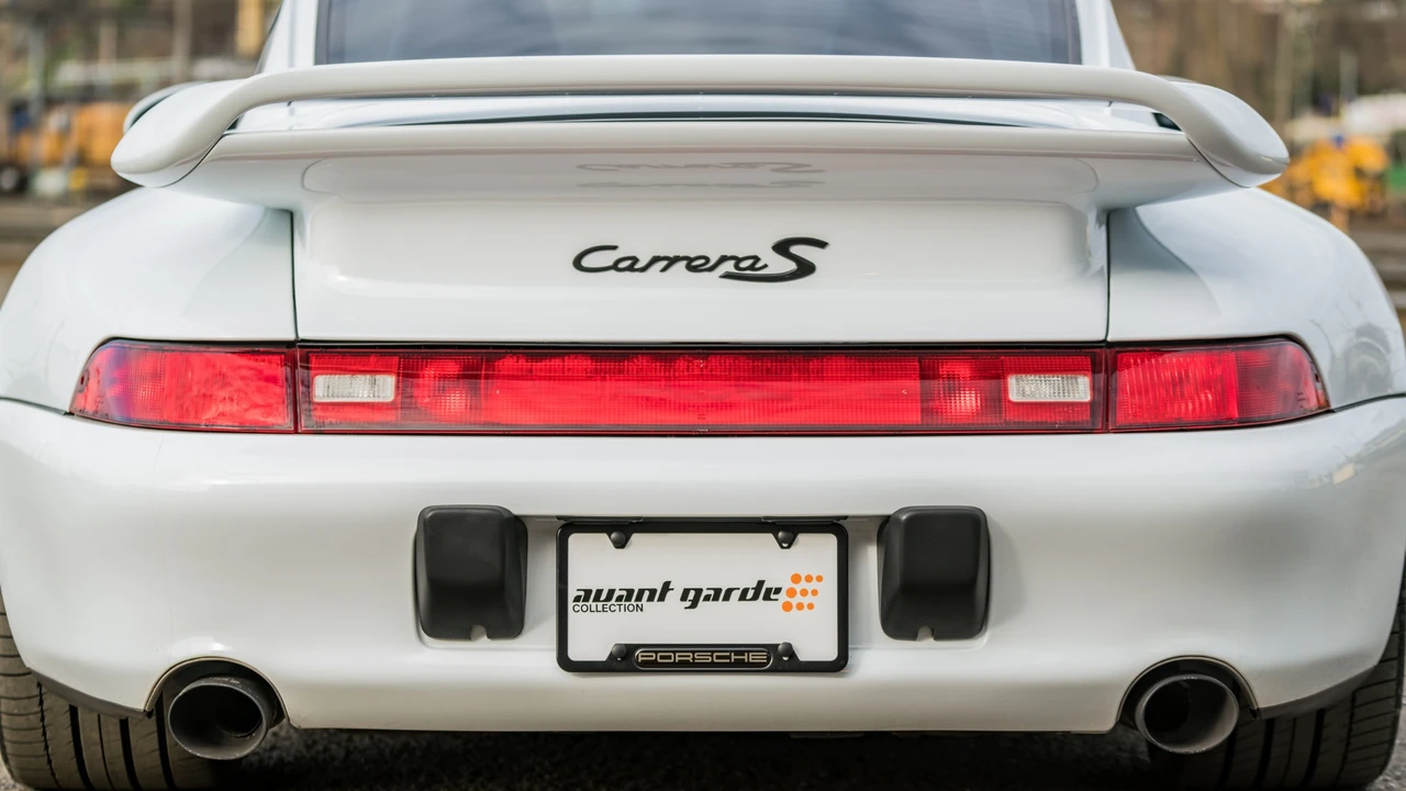 1997 Porsche 993 Carrera - Image 16 of 31