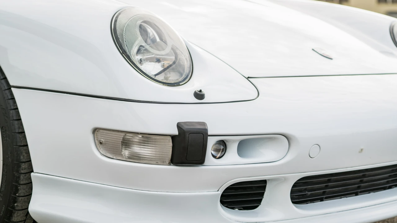 1997 Porsche 993 Carrera - Image 26 of 31