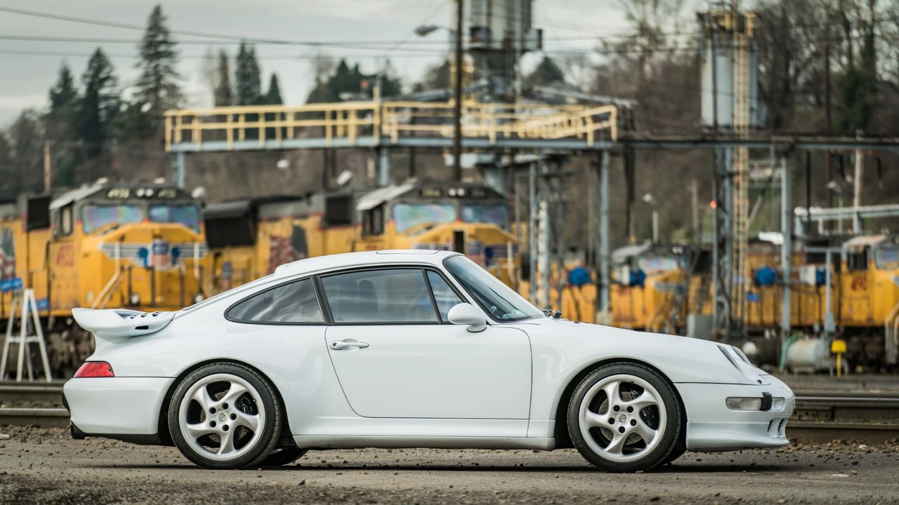 1997 Porsche 993 Carrera - Image 11 of 31