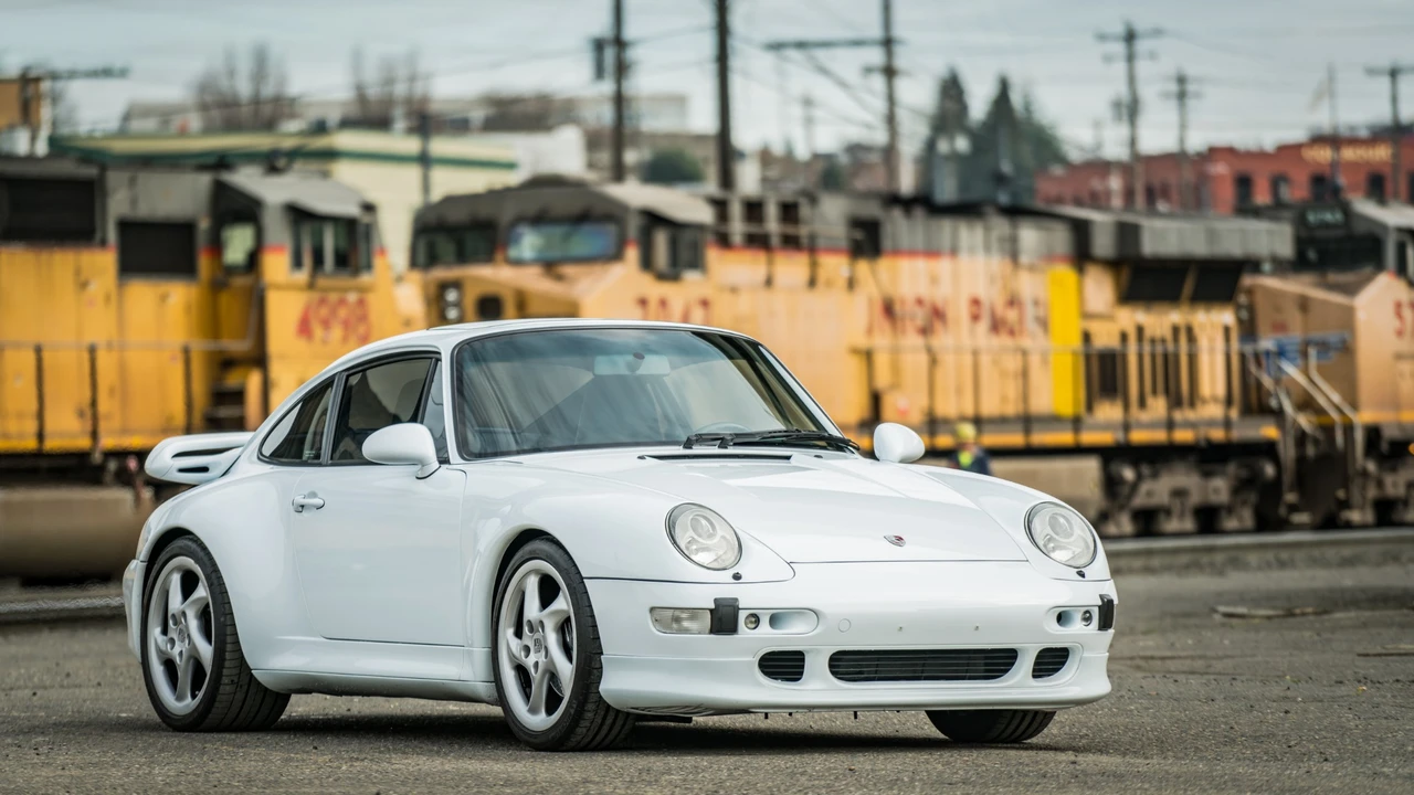 1997 Porsche 993 Carrera - Image 12 of 31