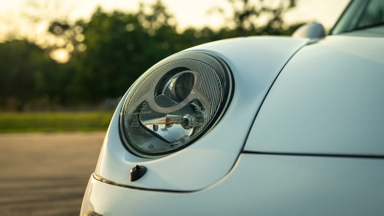 1997 Porsche 993 Carrera - Image 20 of 31