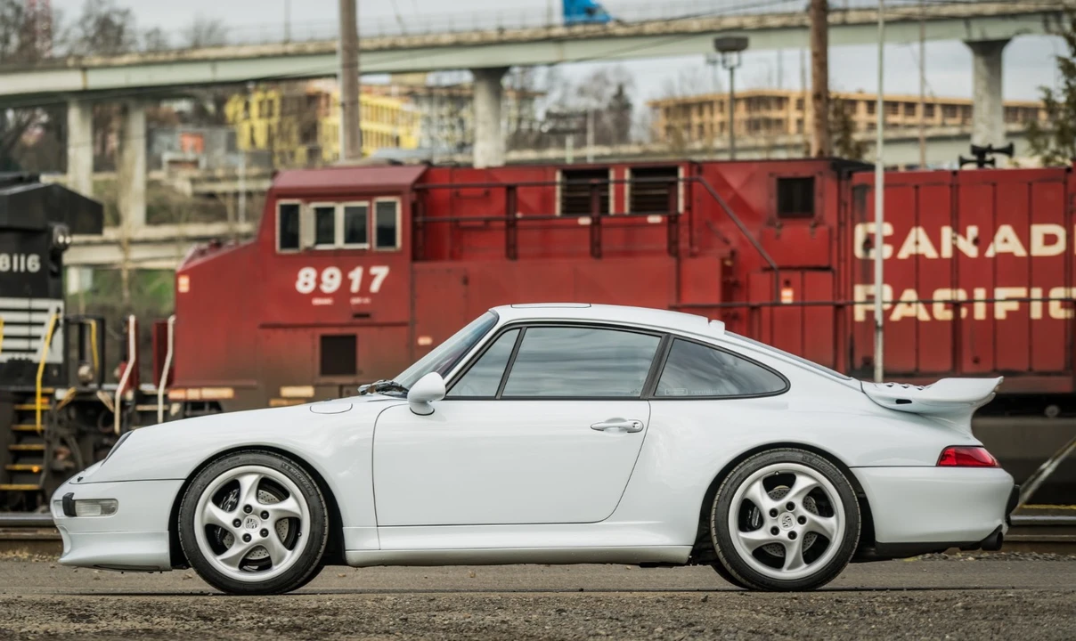 1997 Porsche 993 Carrera - Image 5 of 31