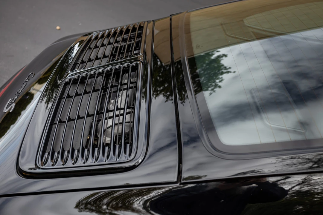 1997 Porsche 993 Carrera S - Image 24 of 31