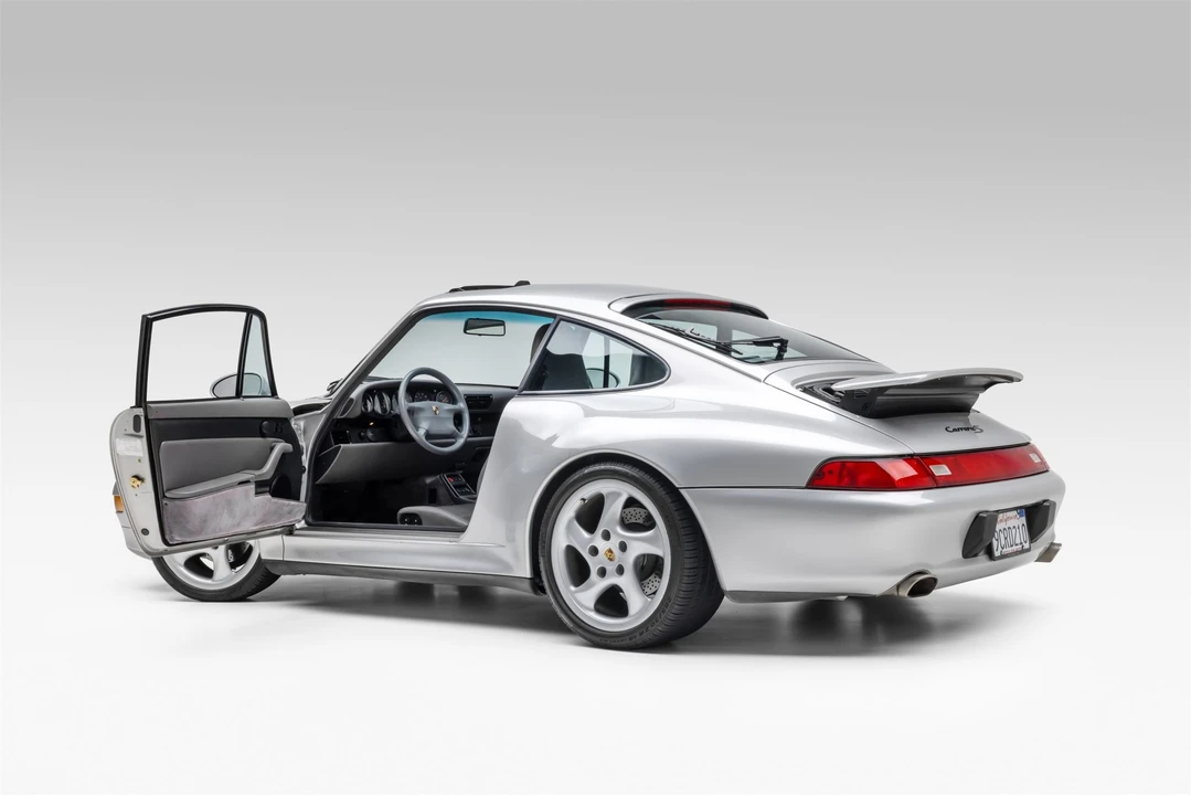 1997 Porsche 993 Carrera - Image 16 of 31