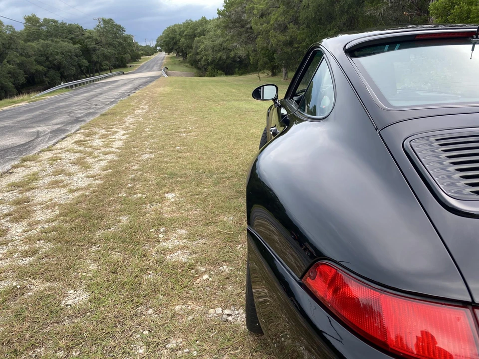 1997 Porsche 993 Carrera - Image 24 of 31