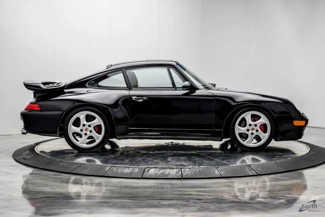 1997 Porsche 993 Carrera S - Image 25 of 31