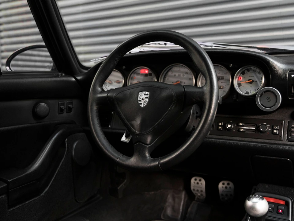 1997 Porsche 993 Carrera S - Image 24 of 31