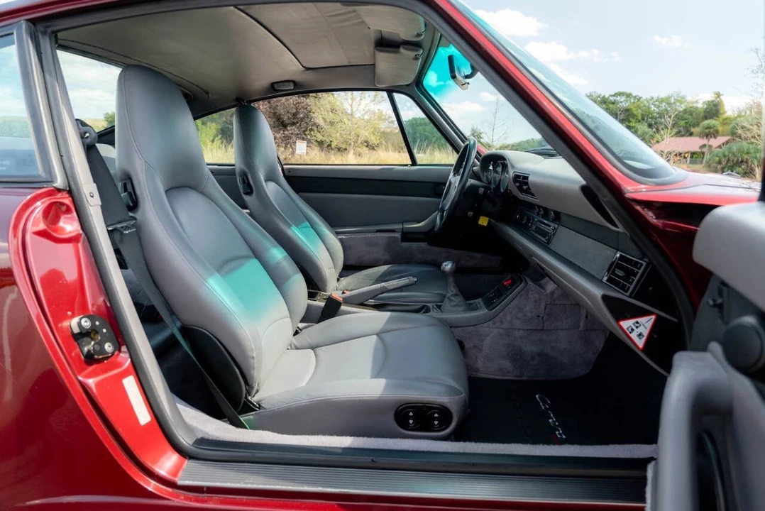 1997 Porsche 993 Carrera S - Image 27 of 31