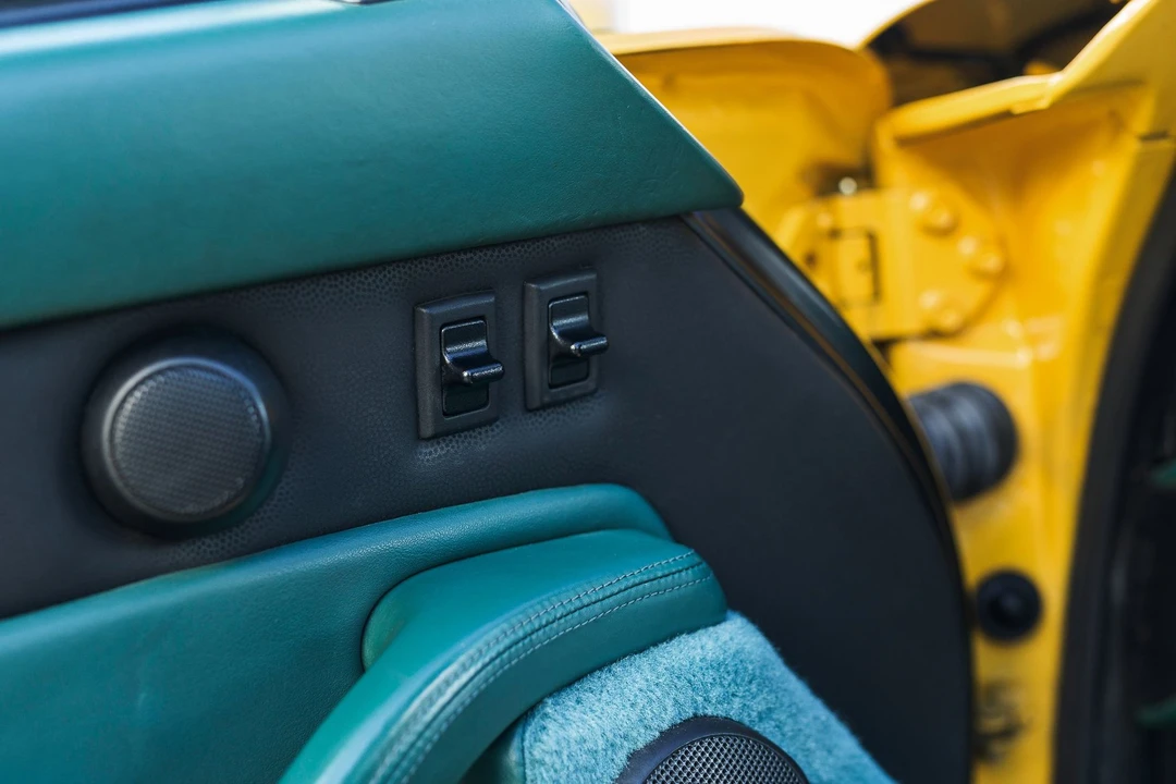 1997 Porsche 993 Carrera S - Image 26 of 31