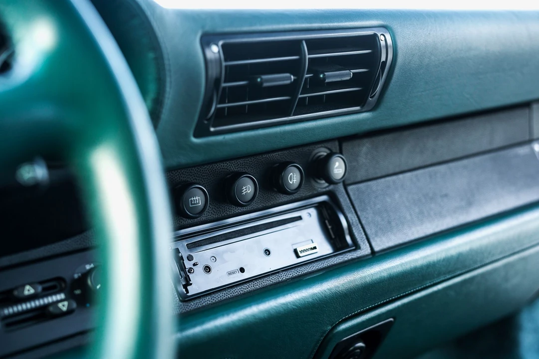 1997 Porsche 993 Carrera S - Image 28 of 31