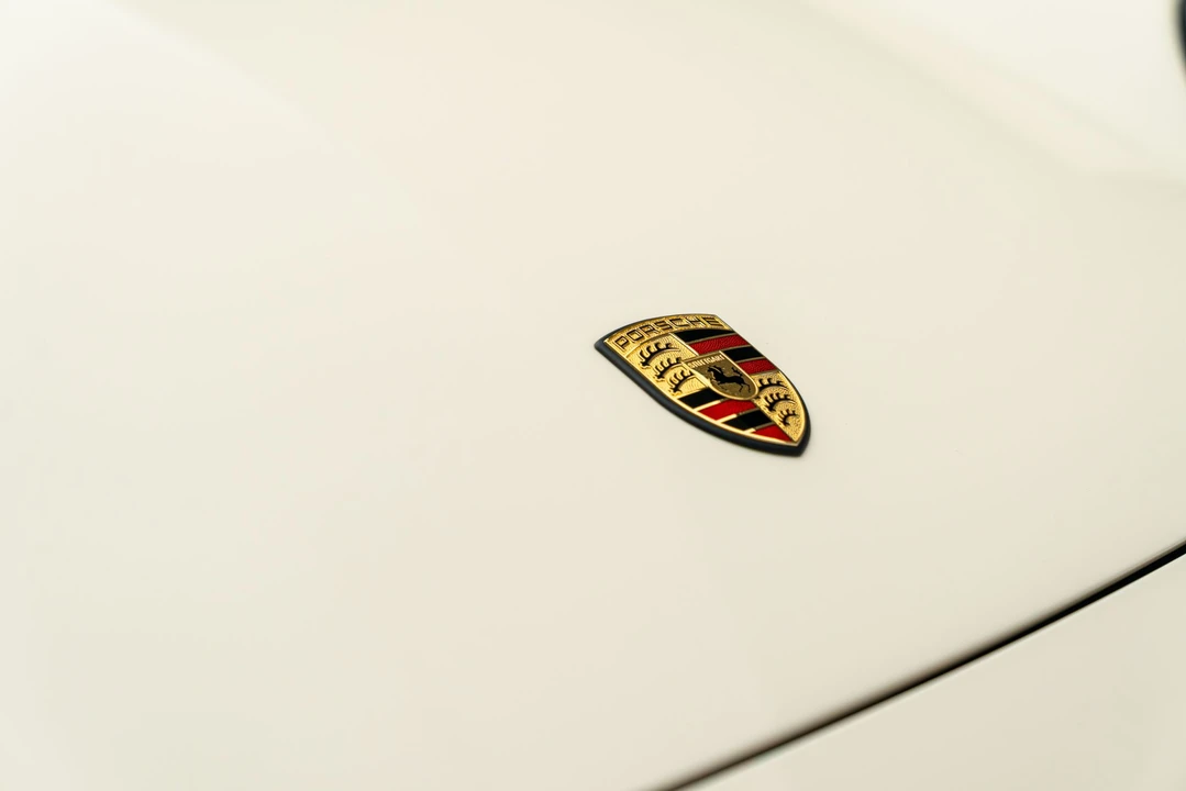 1997 Porsche 993 Carrera - Image 17 of 31