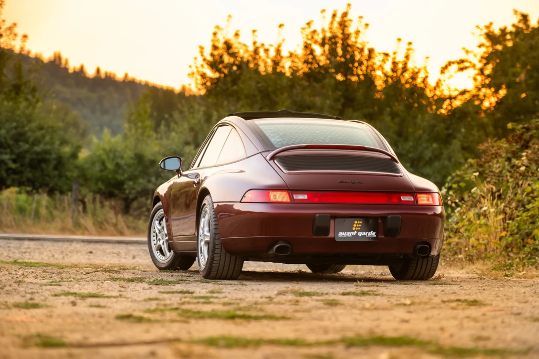 1997 Porsche 993 Carrera - Image 11 of 31