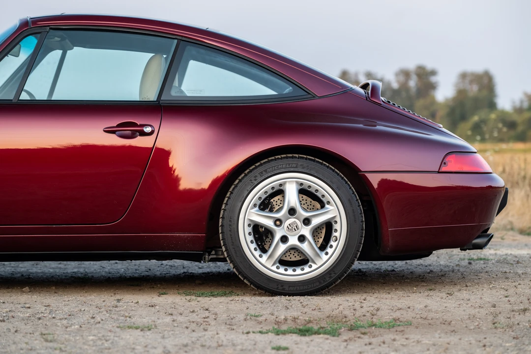 1997 Porsche 993 Carrera - Image 28 of 31