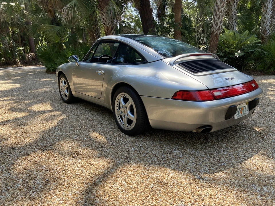 1997 Porsche 993 Carrera - Image 8 of 31
