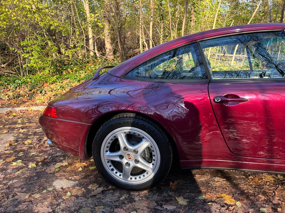 1997 Porsche 993 Carrera - Image 28 of 31