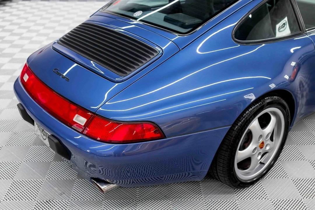 1997 Porsche 911 - Image 19 of 31