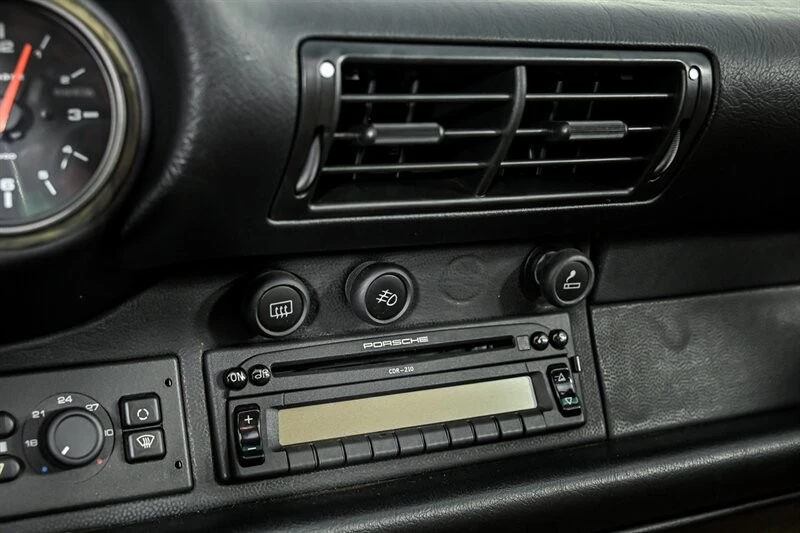 1997 Porsche 993 Carrera - Image 25 of 29