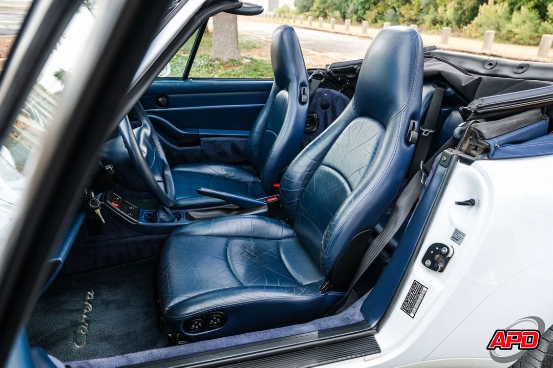 1997 Porsche 993 Carrera - Image 4 of 12