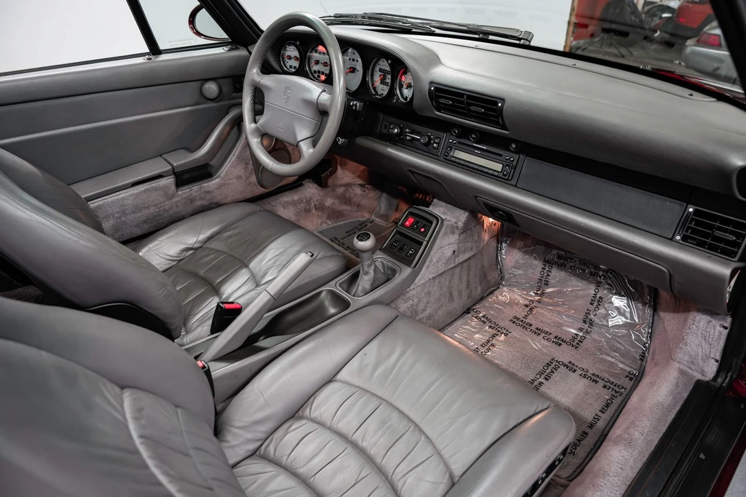 1997 Porsche 993 Carrera - Image 29 of 31