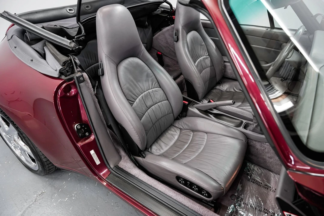 1997 Porsche 993 Carrera - Image 27 of 31