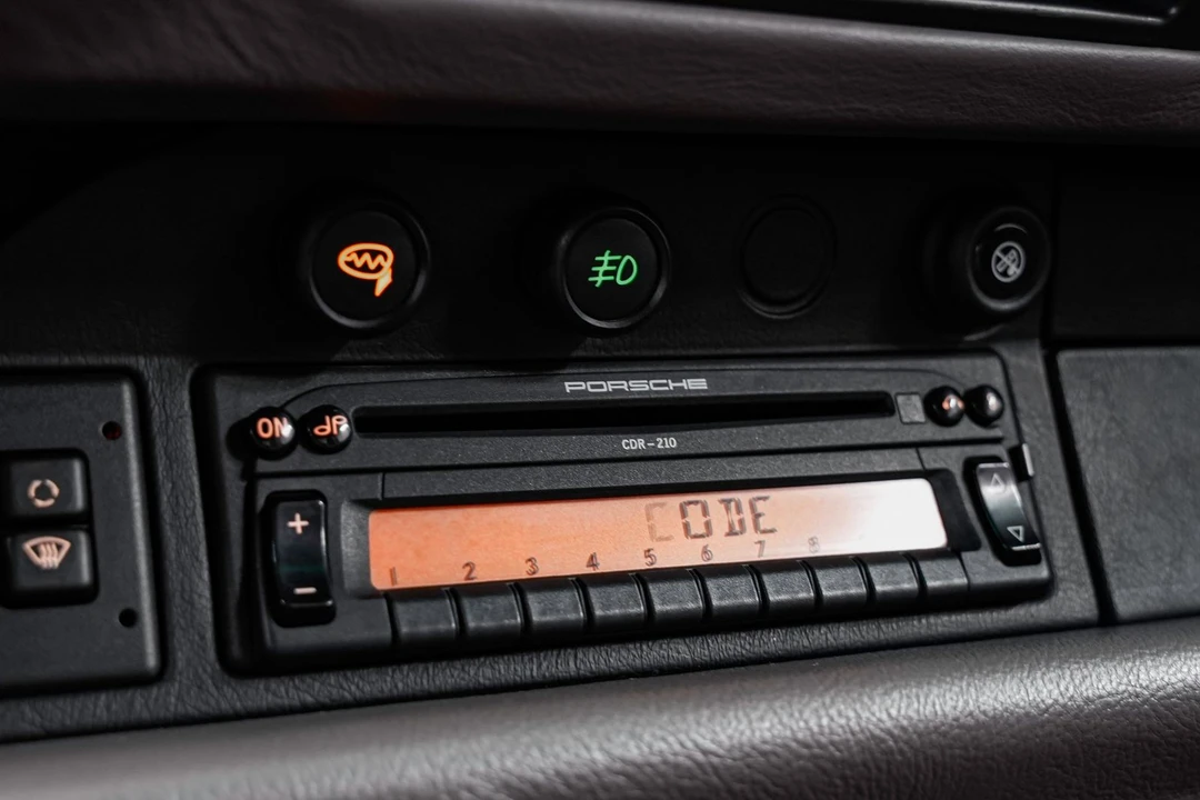1997 Porsche 993 Carrera - Image 16 of 31
