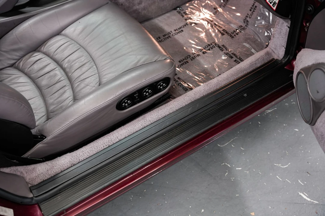 1997 Porsche 993 Carrera - Image 26 of 31