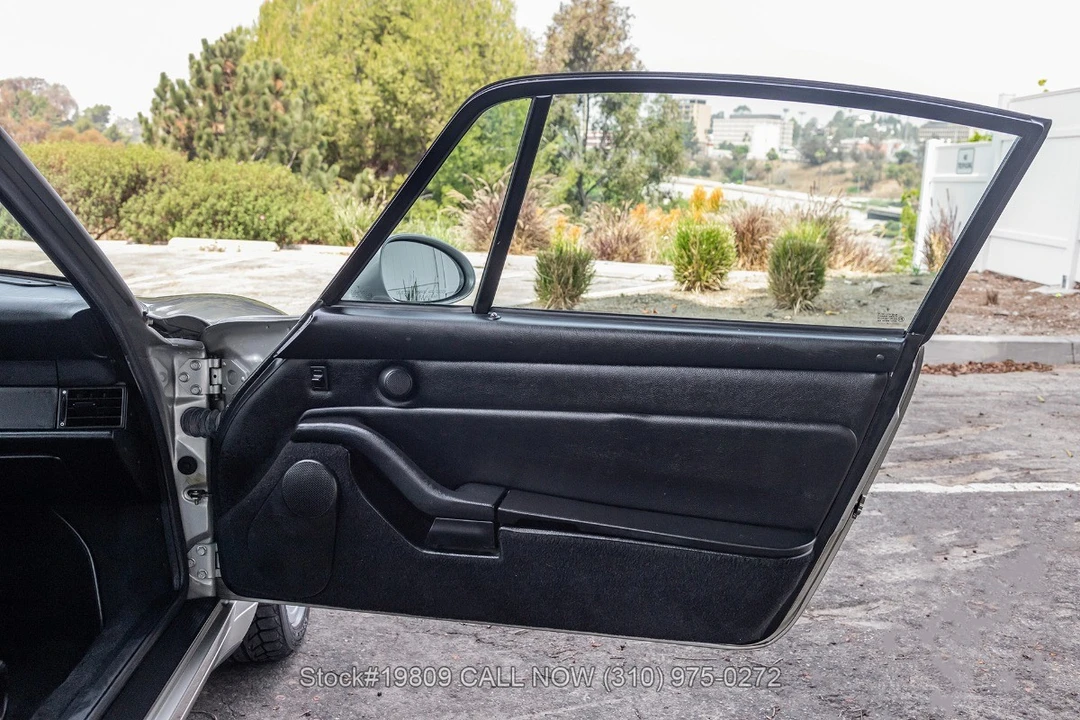 1997 Porsche 993 Carrera - Image 27 of 31