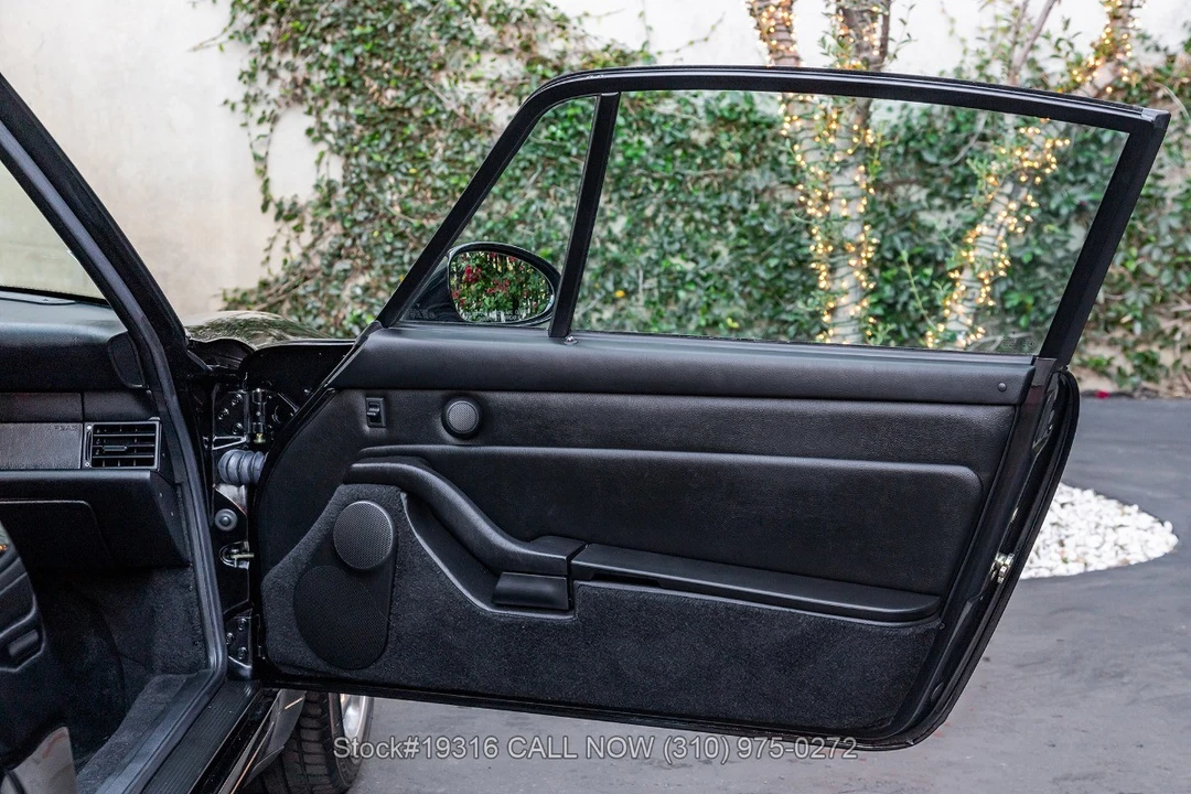 1997 Porsche 993 Carrera - Image 25 of 31
