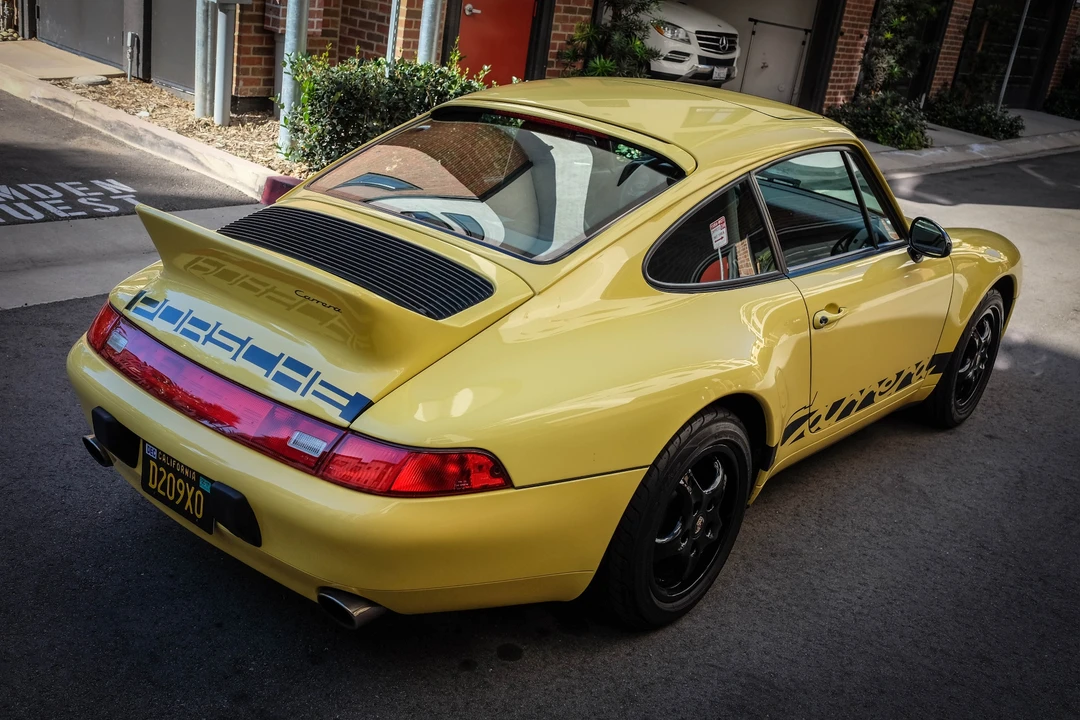 1997 Porsche 993 Carrera - Image 24 of 31
