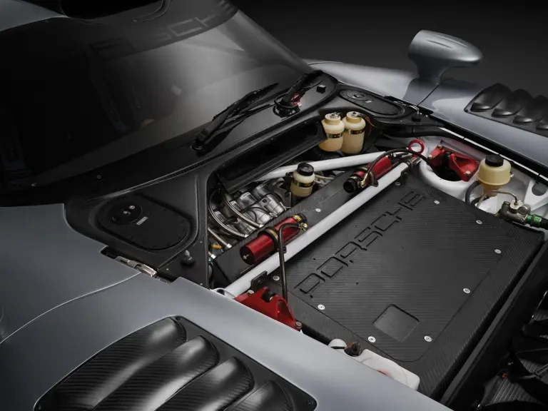 1997 Porsche 911 - Image 24 of 31