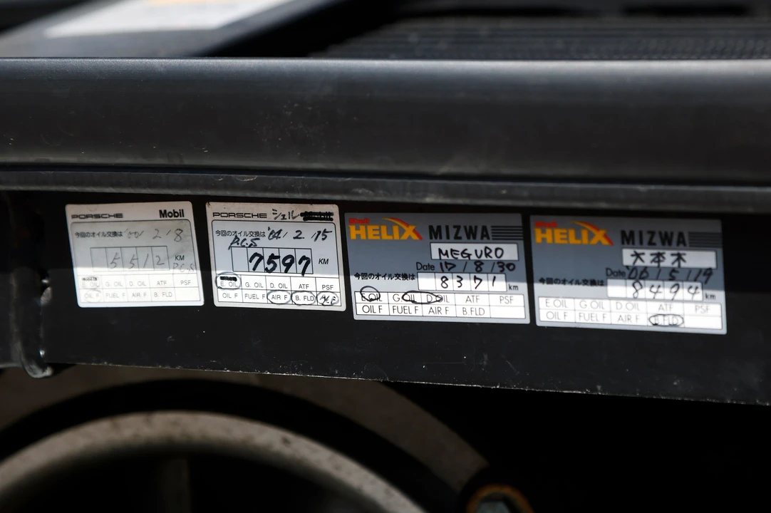 1997 Porsche 993 GT2 - Image 14 of 31