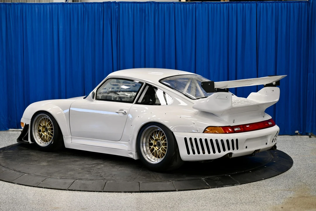 1997 Porsche 993 GT2 - Image 9 of 31