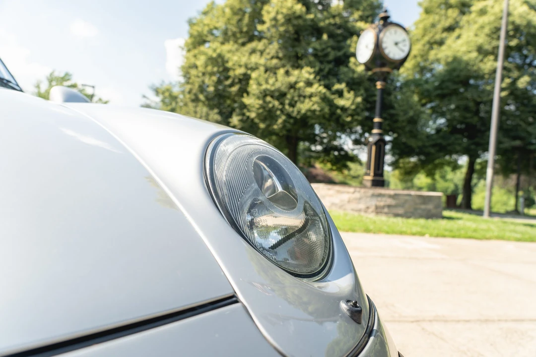 1997 Porsche 993 Carrera - Image 28 of 31