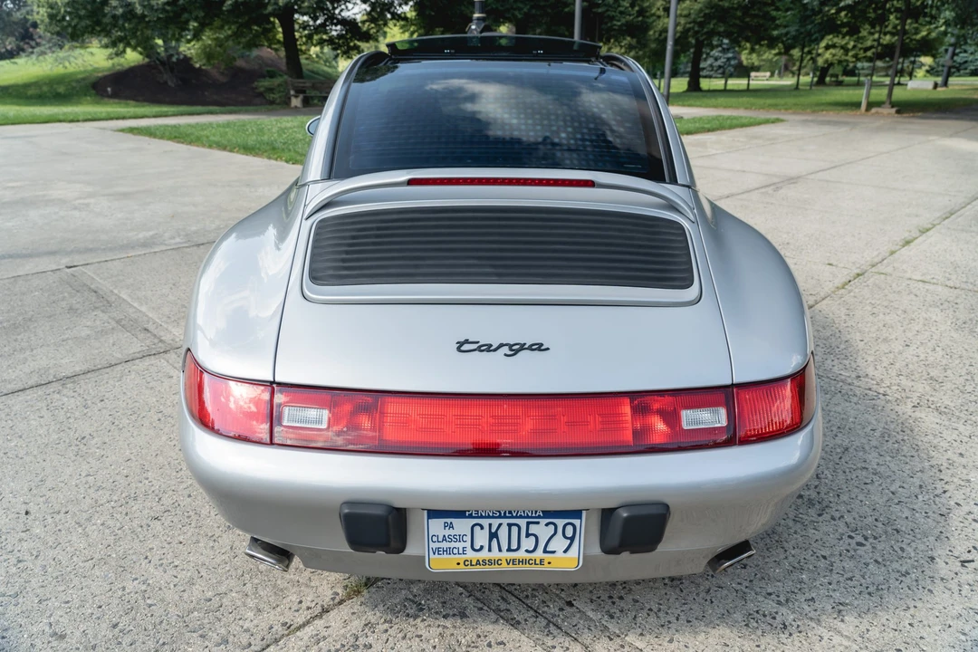 1997 Porsche 993 Carrera - Image 16 of 31
