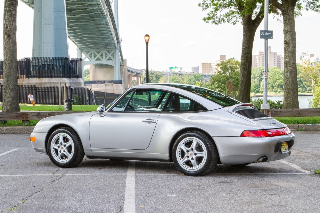 1997 Porsche 993 Carrera - Image 7 of 31