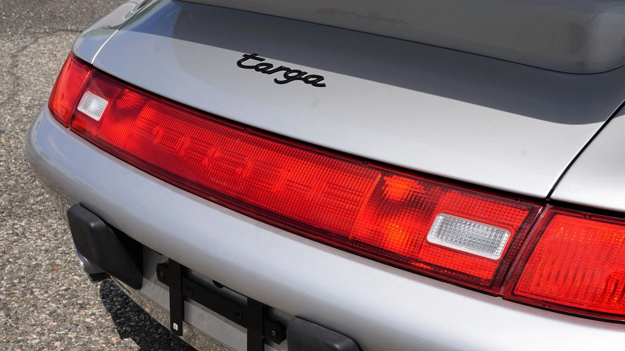 1997 Porsche 993 Targa - Image 6 of 31
