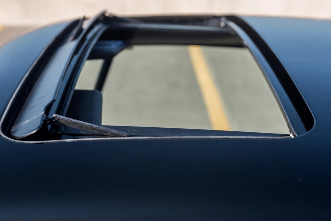 1997 Porsche 993 Turbo - Image 13 of 31