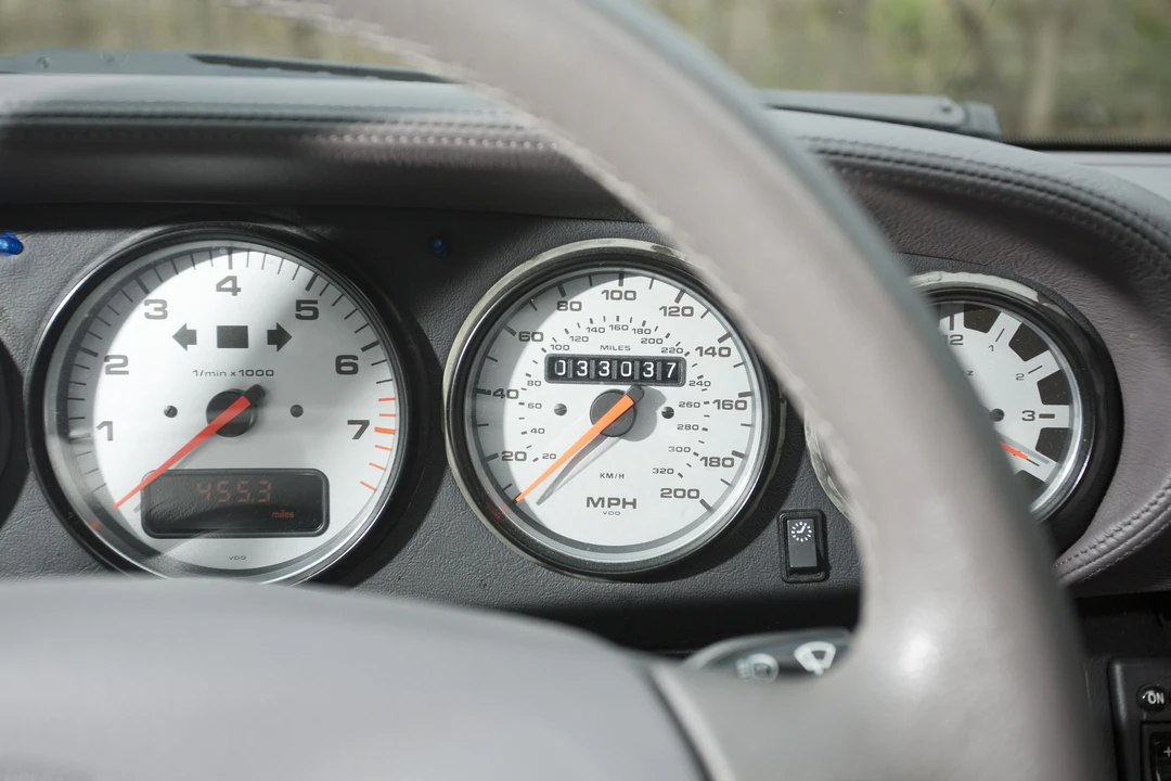 1997 Porsche 993 Turbo - Image 15 of 31