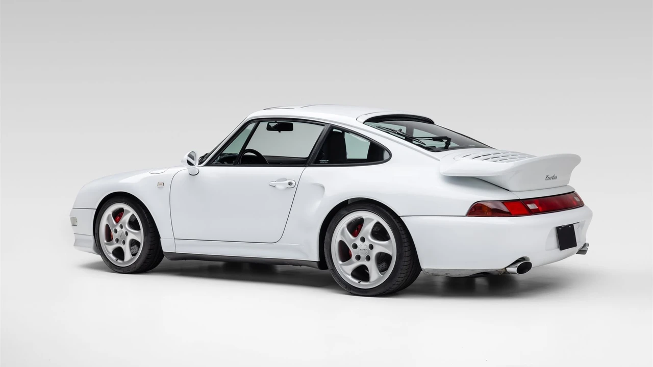 1997 Porsche 993 Turbo - Image 2 of 31