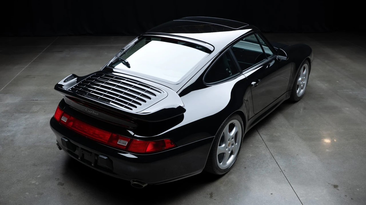 1997 Porsche 993 Turbo - Image 10 of 31