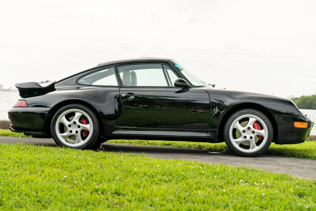 1997 Porsche 993 Turbo - Image 6 of 31