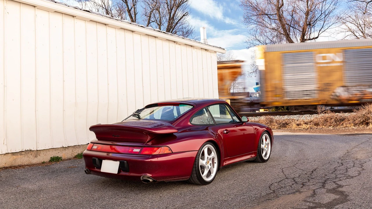 1997 Porsche 993 Turbo - Image 23 of 31